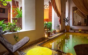 Riad Sable Chaud